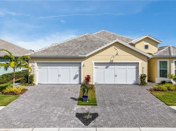 8781 Yucatan CT, NAPLES, FL 34112