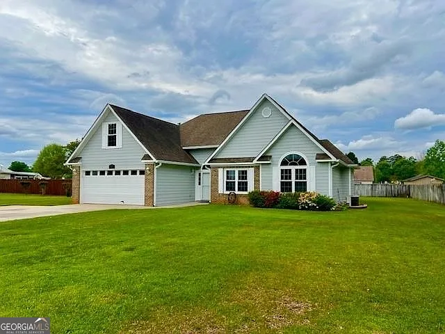 102 Creston Way photo 1