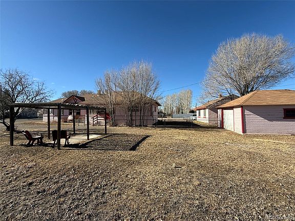 4th image of 215 Joe S. Chavez Drive