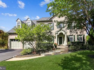 922 Urciolo Ct, Annapolis, MD 21401