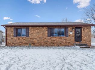 4015 Mark Dr, Waterloo, IA 50701
