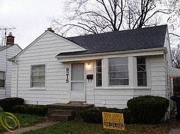 2nd image of 18610 Tireman St