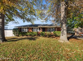 9809 Fairmount Rd, Louisville, KY 40291