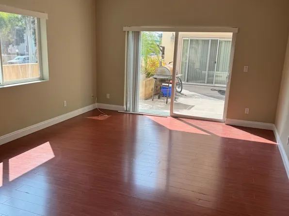 544 E Olive Ave #106, Burbank, CA 91501