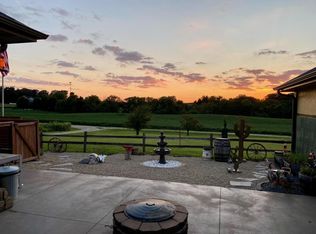 7999 Highview Rd, Cannon Falls, MN 55009