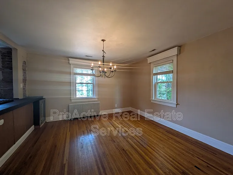 1605 Hampton Blvd #2 — Photo 15