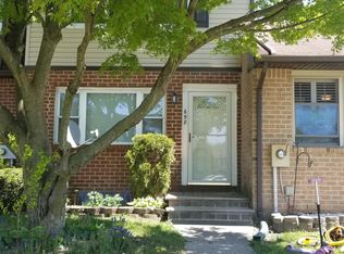 698 Denise Ct, Brick, NJ 08724