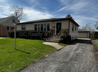 510 N Fairview Ave, Mount Prospect, IL 60056
