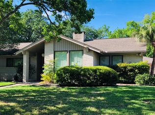 5258 Ariel St, Houston, TX 77096