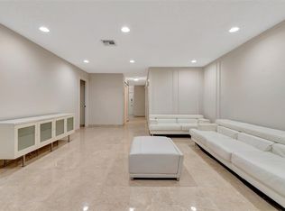 9268 Sabal Ridge Cir #C, Boca Raton, FL 33428