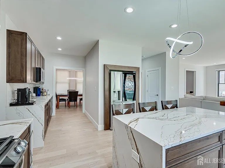 145 Center St — Photo 19