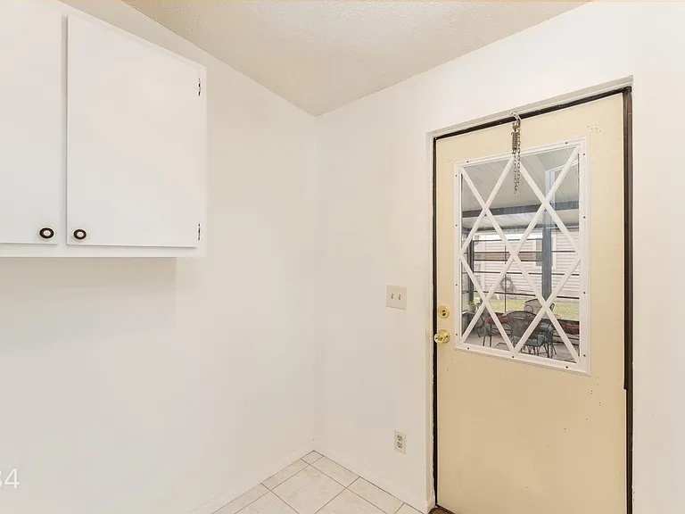 717 Tangerine Dr — Photo 15