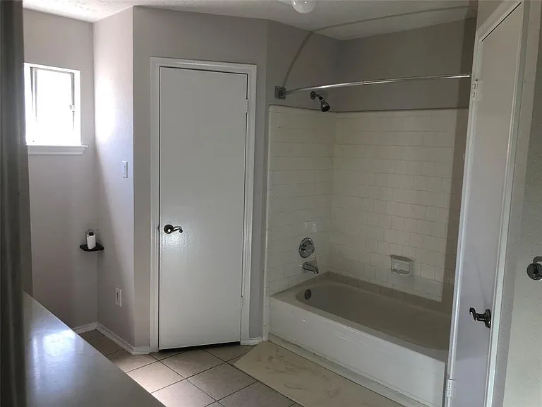 14714 Windfern Forest Dr — Photo 11