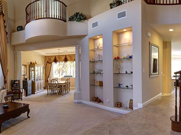 4th image of 10602 Porta Romana Ct