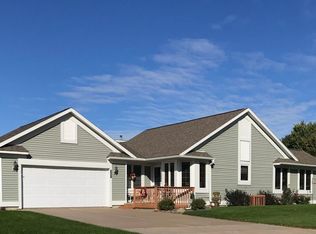 3307 Solaris Ln, La Crosse, WI 54601