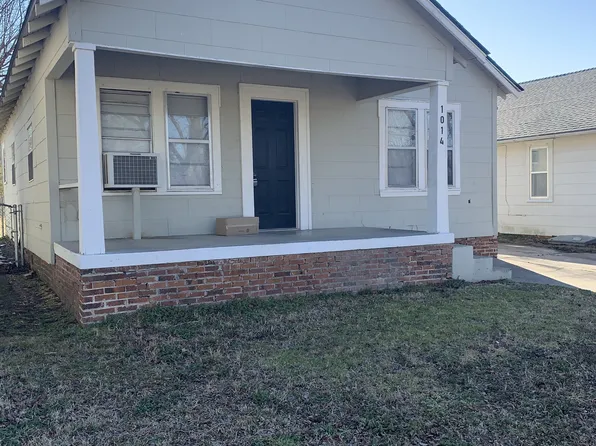 1014 S High School St, Ada, OK 74820