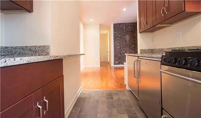 Rented by Maz Group NY | media 10