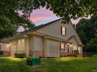 30844 Centennial Dr, Novi, MI 48377