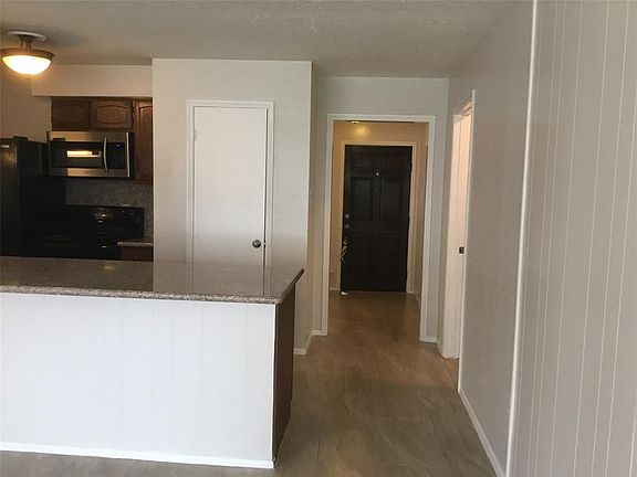 5th image of 838 Voyager Dr