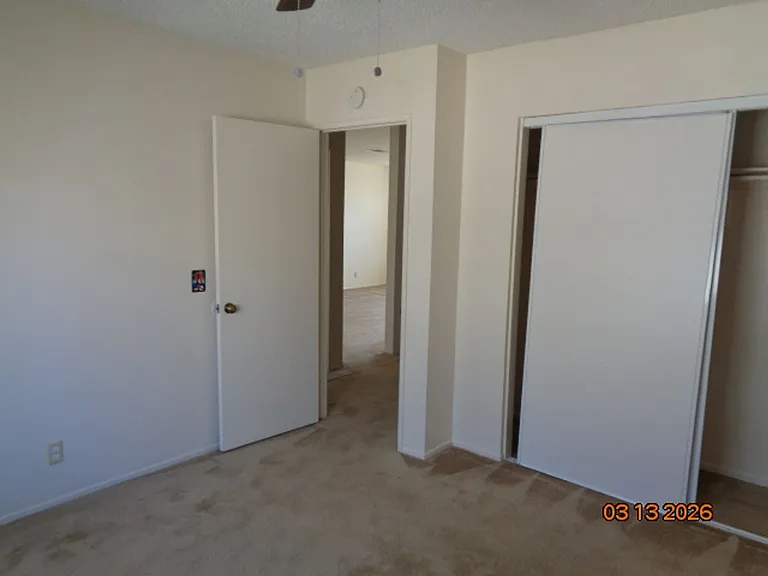 2821 Desert St — Photo 9
