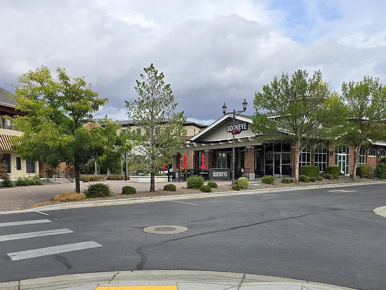 3721 W Catalpa Dr — Photo 19