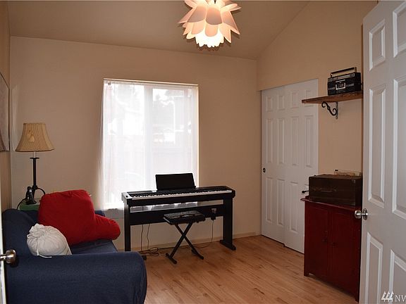 5th image of 6320 119th St E