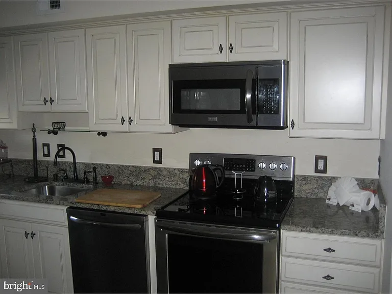 45 Winston Ct — Photo 6