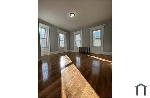 47 Pond St Photo 1