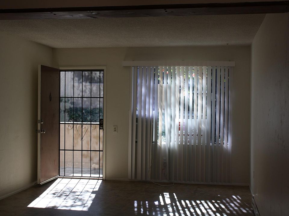 2nd image of 8695 Wahl St