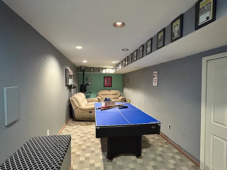 5 Thornhill Dr — Photo 24