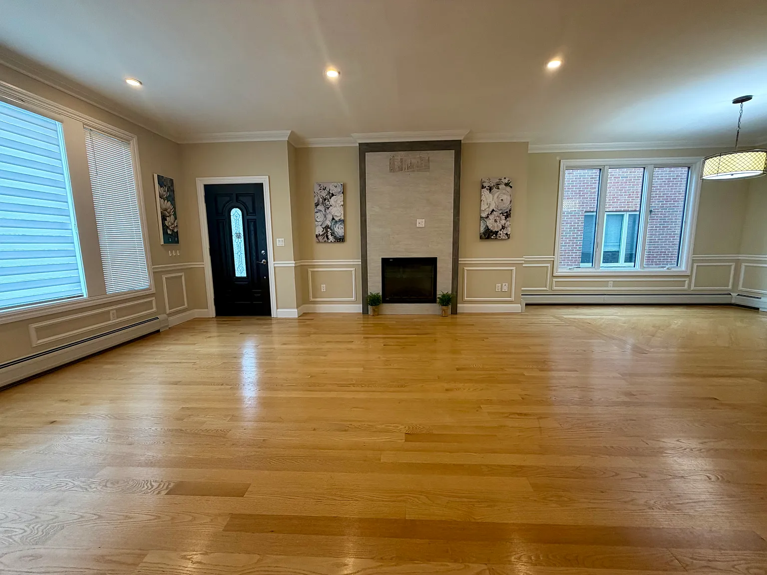 3 bed, 3.5 bath, 3000 sqft, $5,400 — Photo 3