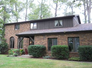 8117 Twin Oaks Dr, Fort Wayne, IN 46816