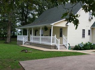 226 King Rd, Martin, TN 38237