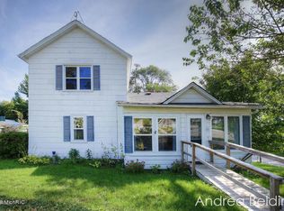 133 S Lincoln St, Stanton, MI
