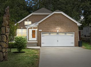 209 Shiloh Rd, Clarksville, TN 37042