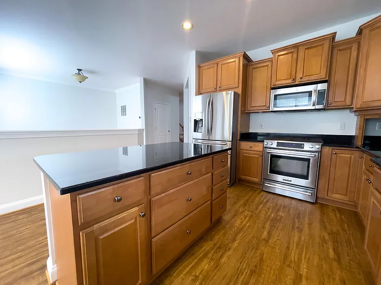 14741 Dogwood Park Ln — Photo 8