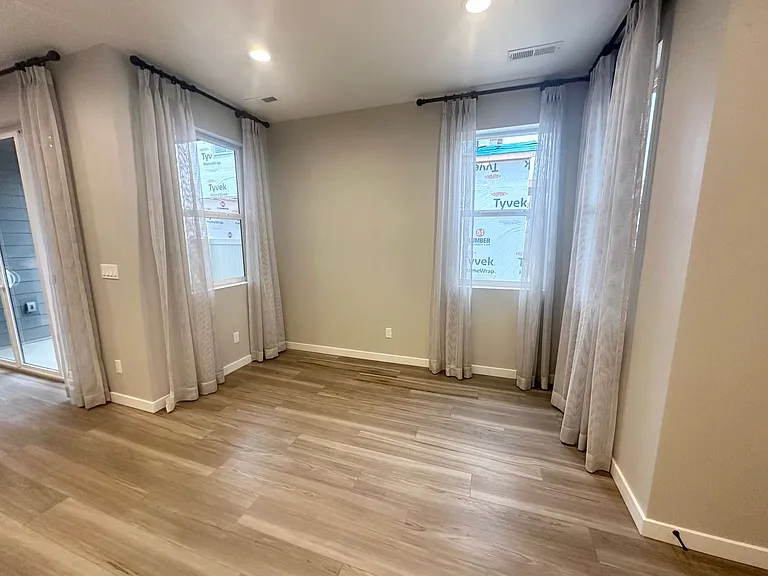 373 N Stone Canyon Ln — Photo 12