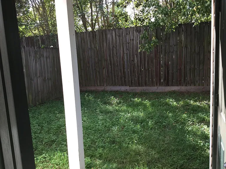 5356 Arlington Ct — Photo 17