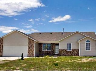 1195 Verlan Way, Cheyenne, WY 82009