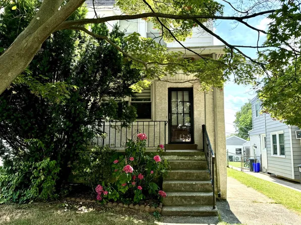 435 W 10th Ave, Conshohocken, PA 19428