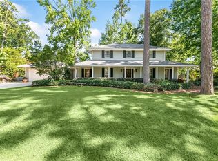 225 Laura Dr N, Mandeville, LA 70448