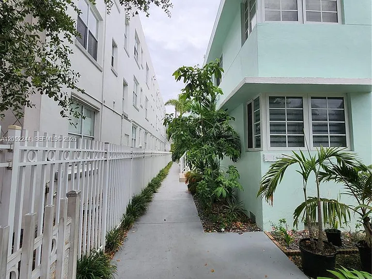 1510 SE Jefferson Ave #5 — Photo 4