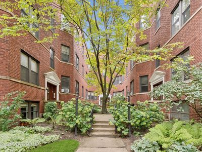 524 Sheridan Rd APT 2A, Evanston, IL, 60202
