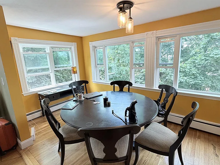 36 Walnut St #1 — Photo 17