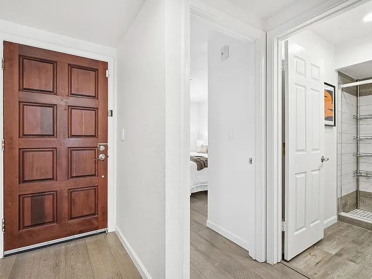 4151 El Camino Way #M — Photo 6