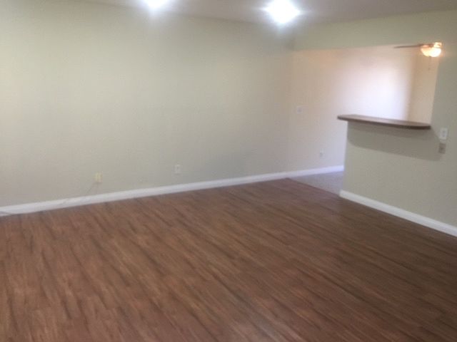 1st image of 5593 Pioneer Blvd