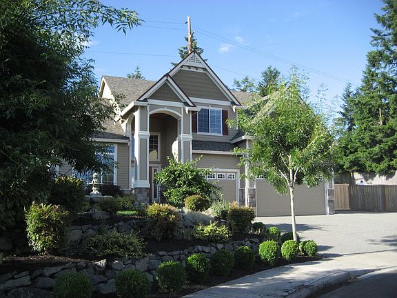 2nd image of 1901 32nd Avenue Ct SW