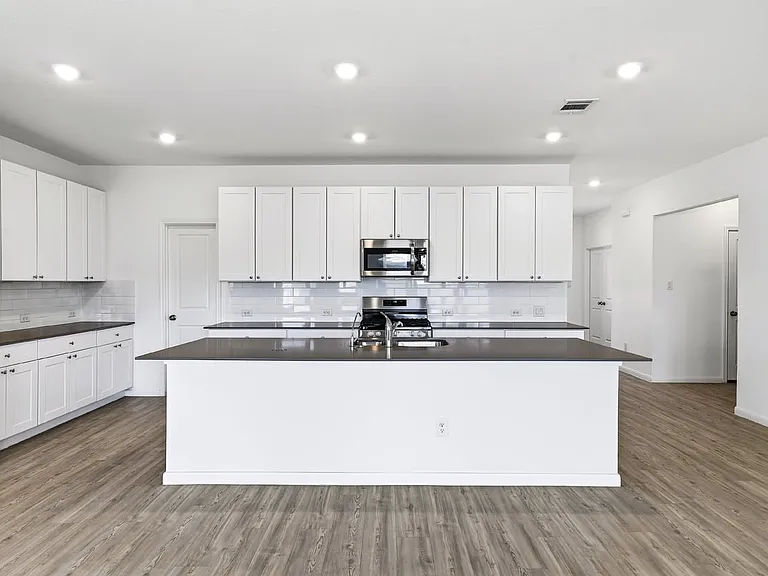14014 Roller Mls — Photo 25