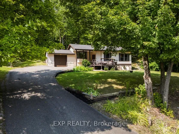 1867 Fraserburg Rd, Bracebridge, ON P1L 1X3