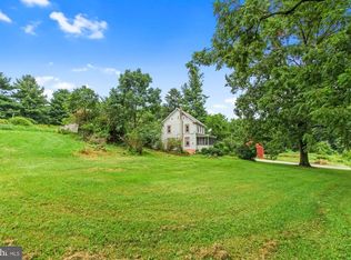 3848 Bowers Rd, Stewartstown, PA 17363